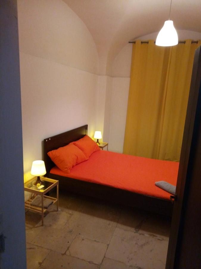 Garibaldi Centro Apartment Bari Bagian luar foto
